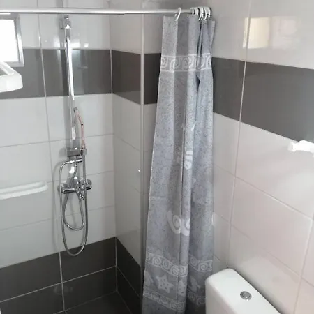 Zacharos Elegant Leonídion