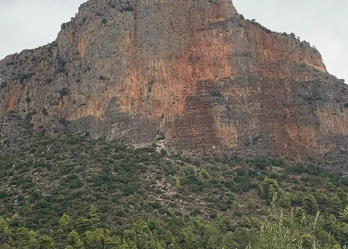 아파트 Zacharos Elegant